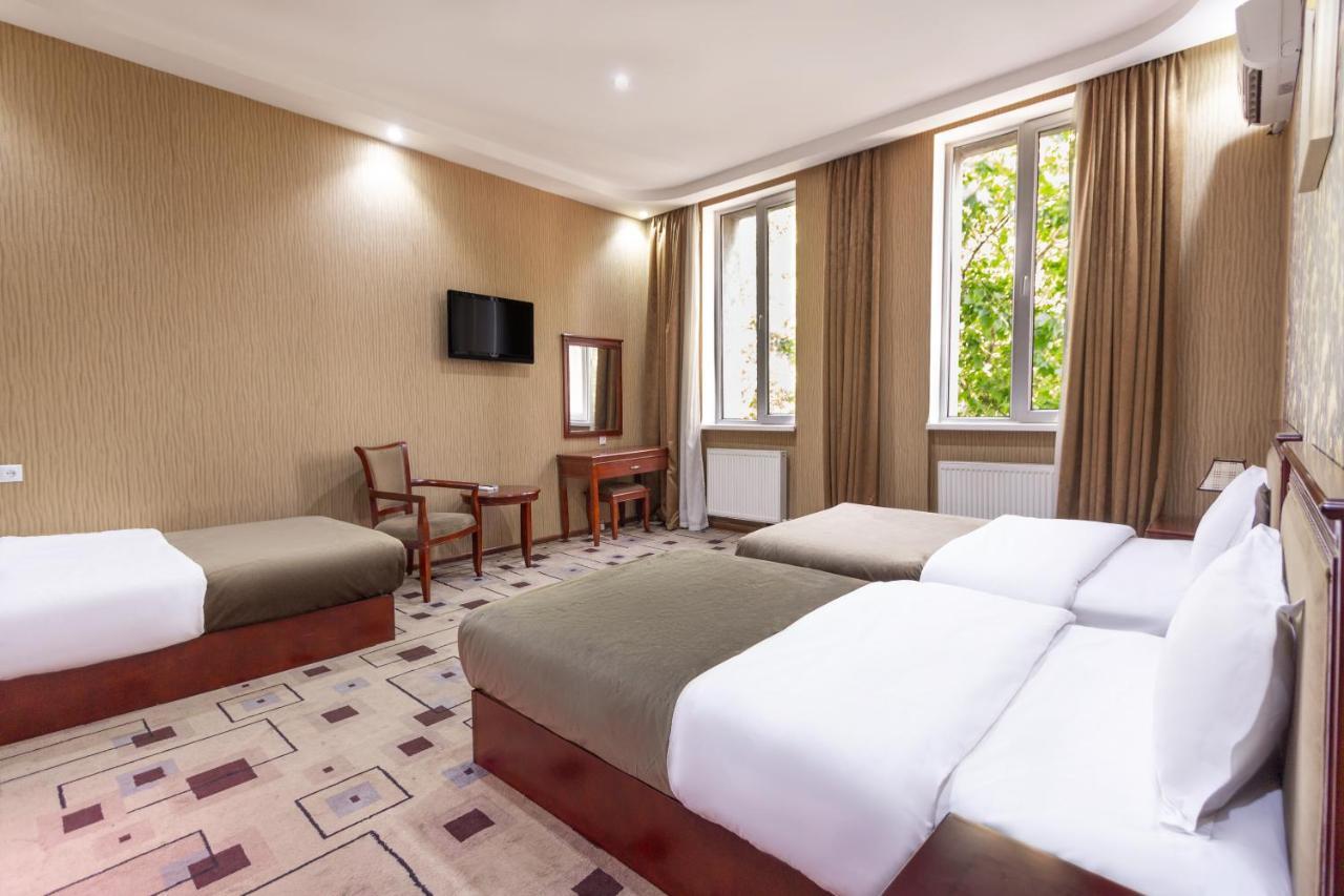 Margo Palace Hotel Tbilisi Eksteriør bilde