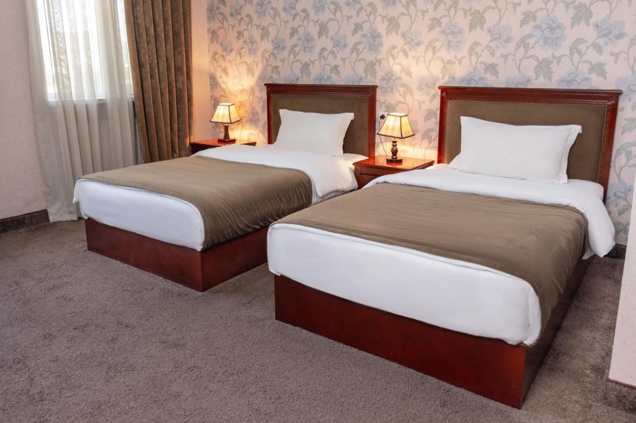Margo Palace Hotel Tbilisi Eksteriør bilde